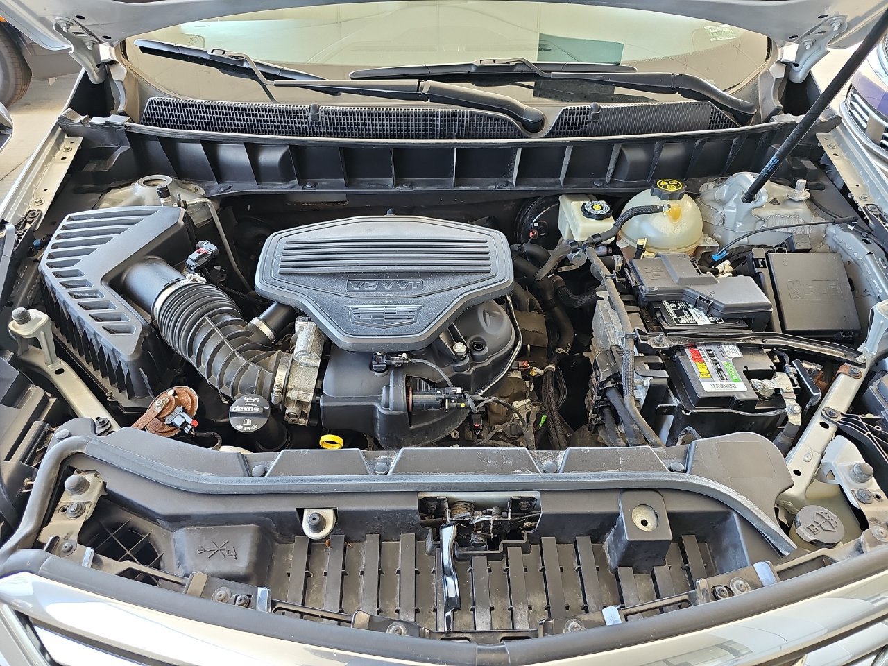 Used 2017 Cadillac XT5 FWD image 30