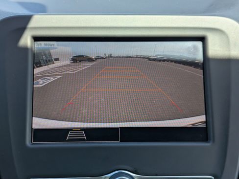 Certified 2022 Chevrolet Equinox LS w/ LPO, Floor Liner Package AWD/4WD image 22