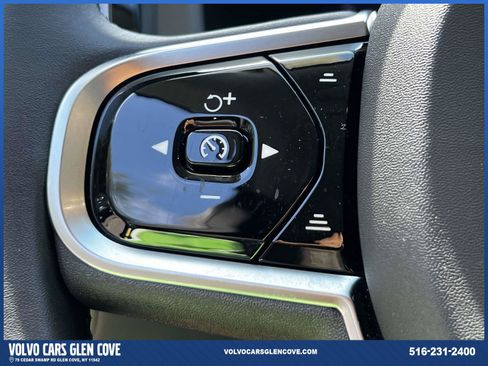 Certified 2024 Volvo XC60 B5 Plus w/ Climate Package AWD/4WD image 22