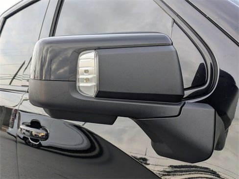 Used 2024 GMC Sierra 1500 AT4X image 13