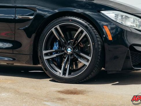 Used 2015 BMW M4 Convertible image 57
