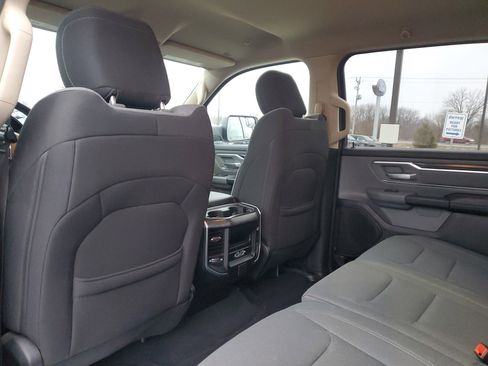 Used 2019 RAM 1500 Big Horn image 10