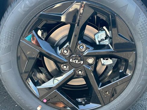 New 2026 Kia Seltos EX w/ EX Sunroof Package image 24