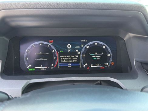 Used 2025 Toyota 4Runner TRD Off-Road Premium AWD/4WD image 23