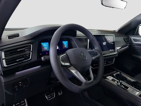New 2026 Volkswagen Atlas Cross Sport SEL Premium R-Line AWD/4WD image 9