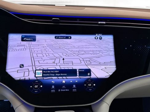 Certified 2023 Mercedes-Benz EQS 580 4MATIC SUV image 13