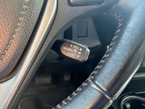 Used 2018 Toyota RAV4 SE w/ Power Extra Value Package AWD/4WD image 31