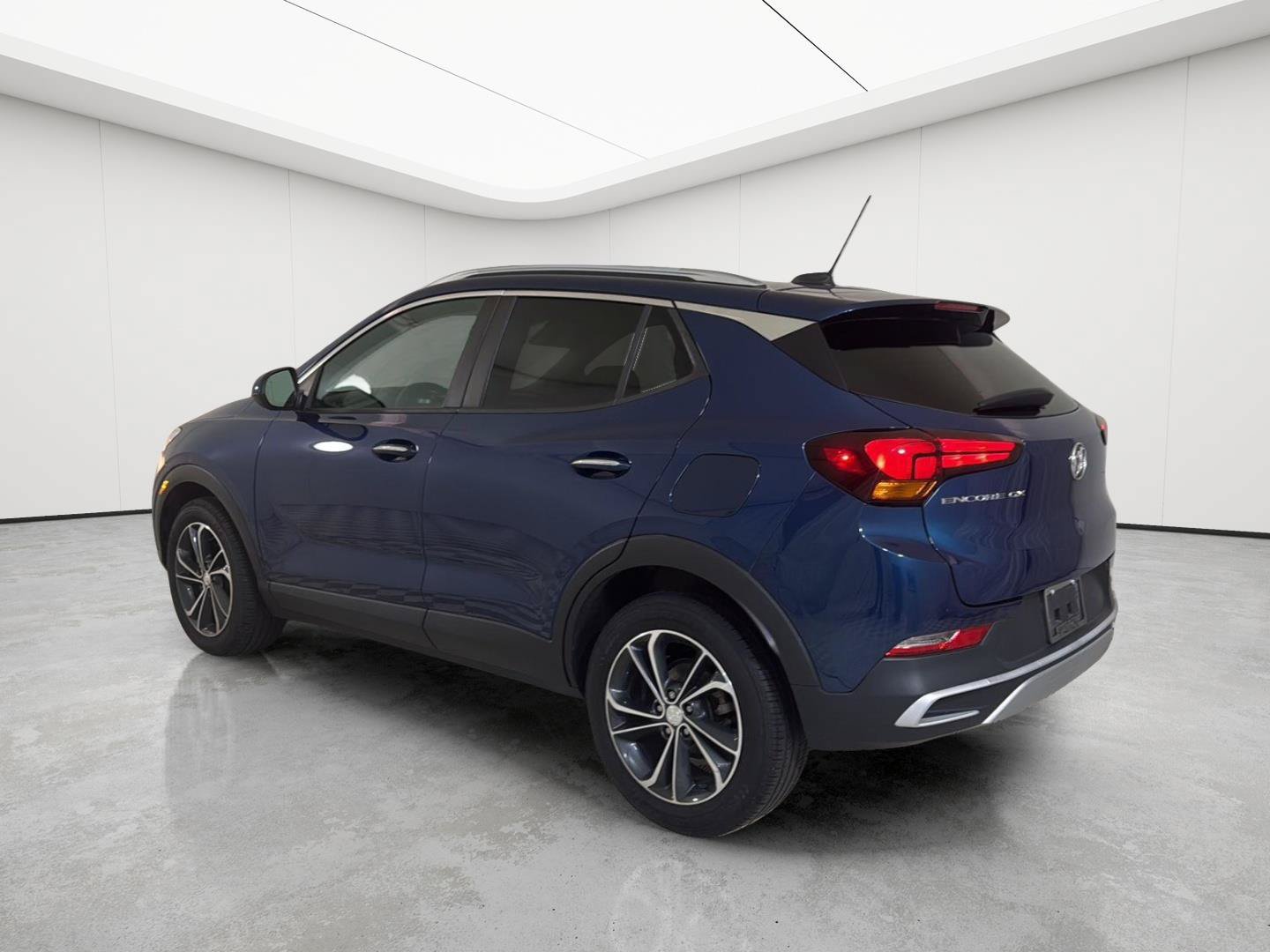 Used 2021 Buick Encore GX Select FWD image 4