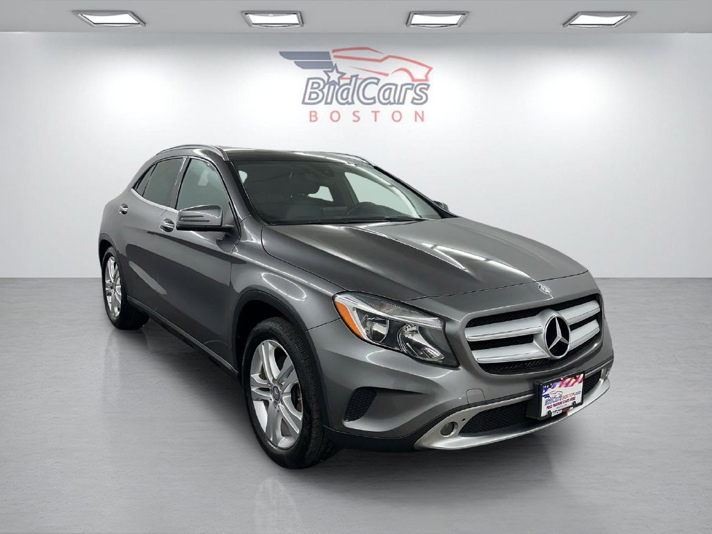 Used 2017 Mercedes-Benz GLA 250 4MATIC image 3