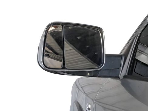 Used 2022 RAM 3500 Laramie AWD/4WD image 40