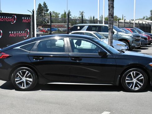 Used 2023 Honda Civic LX image 9