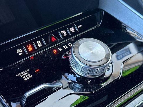 New 2026 Jeep Grand Wagoneer Limited w/ Premium Group II image 23