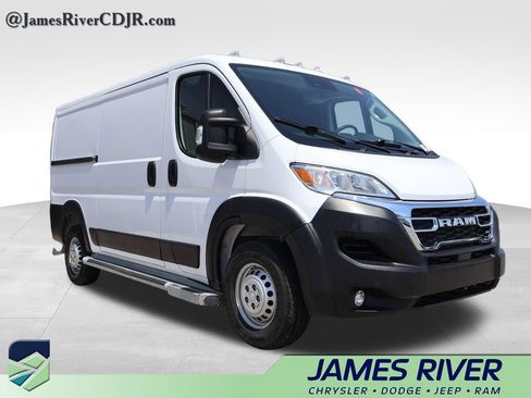 Used 2025 RAM ProMaster 2500 w/ U-Haul Equipment Group FWD image 6