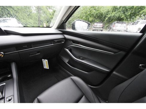 New 2026 MAZDA MAZDA3 2.5 S Sedan w/ Preferred Pkg FWD image 8
