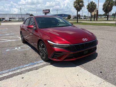 Used 2025 Hyundai Elantra SEL