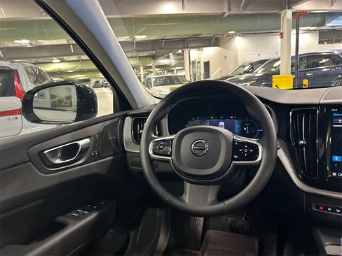 Certified 2025 Volvo XC60 T8 Ultra w/ Protection Package Premier image 24