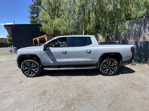 Used 2026 GMC Sierra EV Denali AWD/4WD image 3