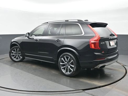Used 2016 Volvo XC90 T6 Momentum w/ Momentum Plus Package image 5