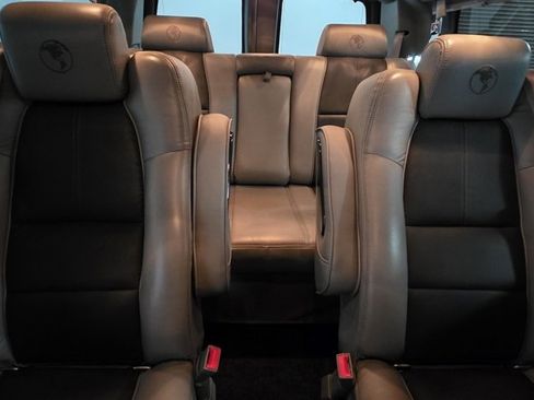 Used 2019 GMC Savana 2500 Extended w/ Enhanced Convenience Package image 20