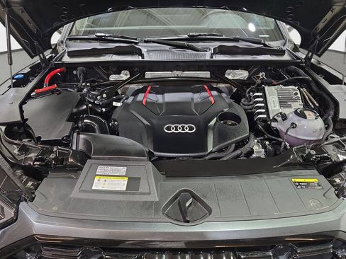 Used 2023 Audi SQ5 Premium Plus w/ Premium Plus Package AWD/4WD image 32