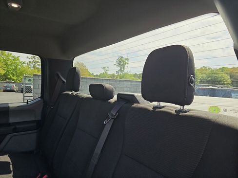 Used 2019 Ford F150 XL w/ Equipment Group 101A Mid AWD/4WD image 12