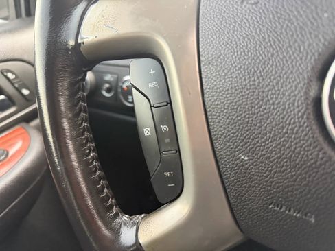 Used 2008 GMC Yukon 4WD Hybrid image 36