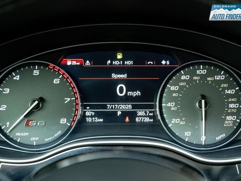 Used 2018 Audi S6 Prestige w/ Prestige Package image 14