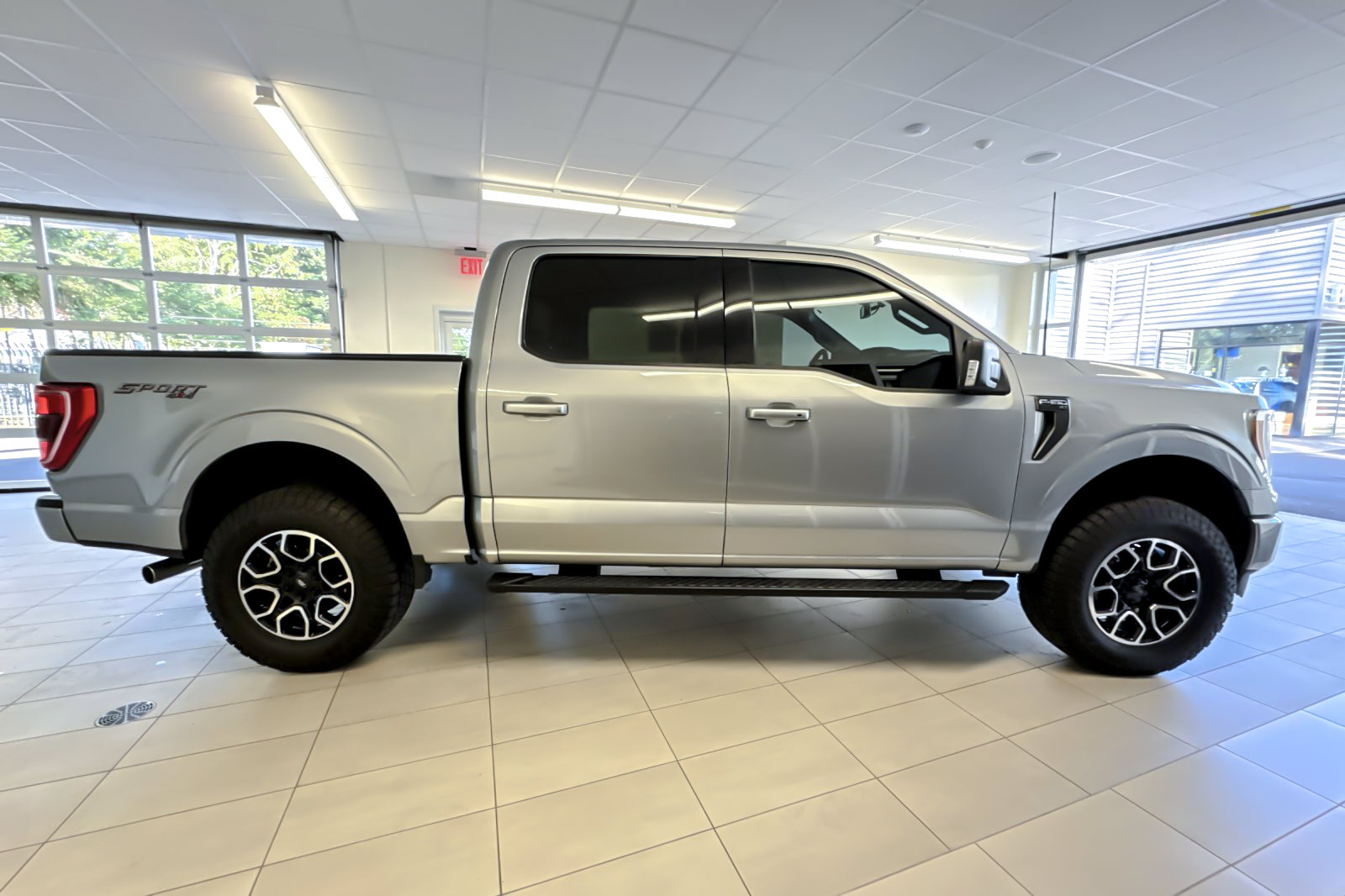 Used 2023 Ford F150 XLT w/ Equipment Group 302A High AWD/4WD image 3
