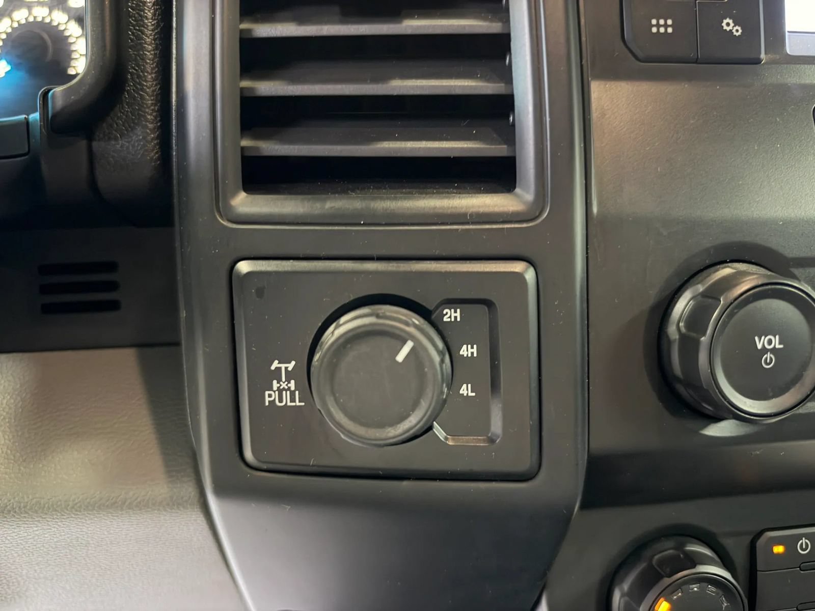 Used 2019 Ford F150 XL w/ XL Power Equipment Group AWD/4WD image 23