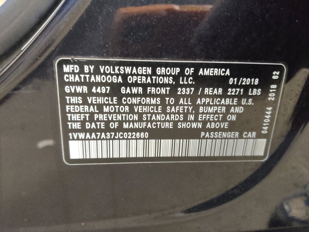 Used 2018 Volkswagen Passat 2.0T S FWD image 33