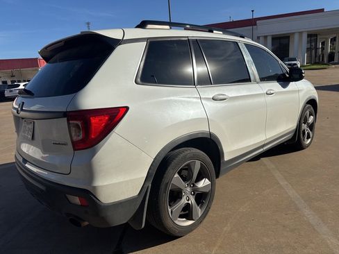 Used 2021 Honda Passport Touring image 5