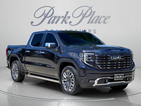 Used 2023 GMC Sierra 1500 Denali Ultimate AWD/4WD image 7
