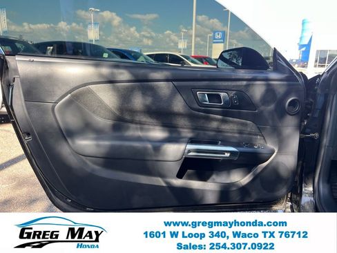 Used 2025 Ford Mustang Coupe RWD image 15