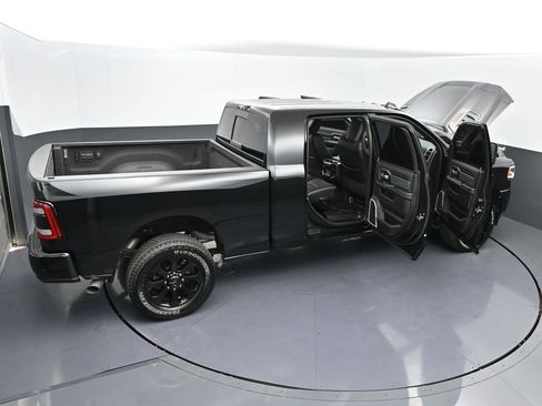 Used 2024 RAM 3500 Laramie w/ Night Edition image 49