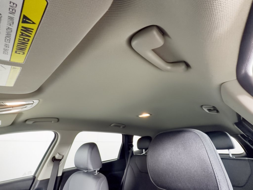 Used 2019 Hyundai Santa Fe SEL FWD image 25