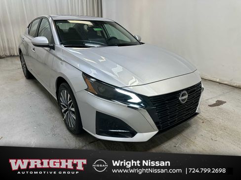 New 2025 Nissan Altima 2.5 SV image 1