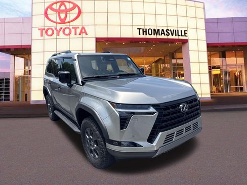 Used 2026 Lexus GX 550 AWD/4WD image 3