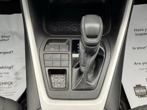 Used 2023 Toyota RAV4 XLE image 36