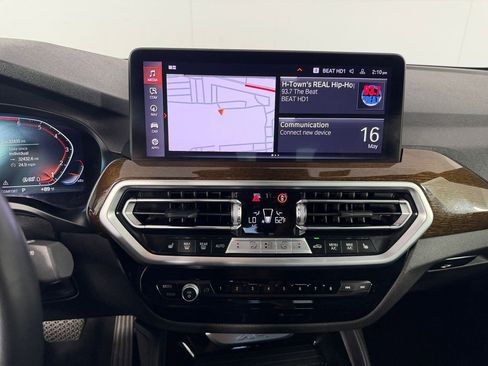 Certified 2024 BMW X4 xDrive30i w/ Premium Package AWD/4WD image 25