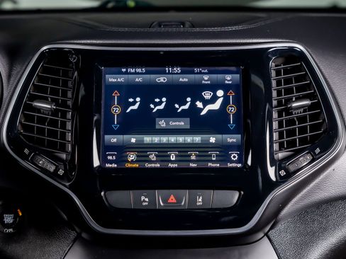 Used 2020 Jeep Cherokee High Altitude AWD/4WD image 31