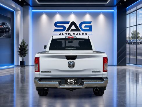 Used 2023 RAM 1500 Big Horn AWD/4WD image 6