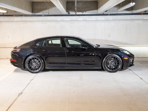 Used 2026 Porsche Panamera GTS AWD/4WD image 8