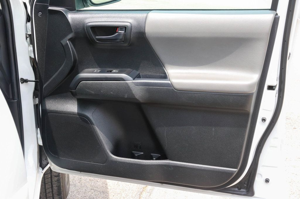 Used 2023 Toyota Tacoma SR RWD image 8
