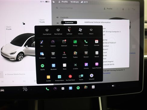 Used 2021 Tesla Model Y Long Range image 57