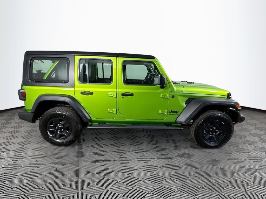 Used 2025 Jeep Wrangler Unlimited Sport AWD/4WD image 9