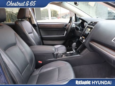 Used 2019 Subaru Outback 2.5i Limited AWD/4WD image 10