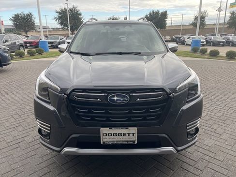 Used 2023 Subaru Forester Touring w/ Popular Package #3 image 2