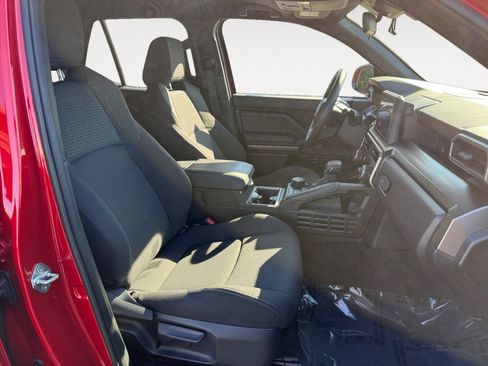 Used 2025 Toyota 4Runner SR5 image 19