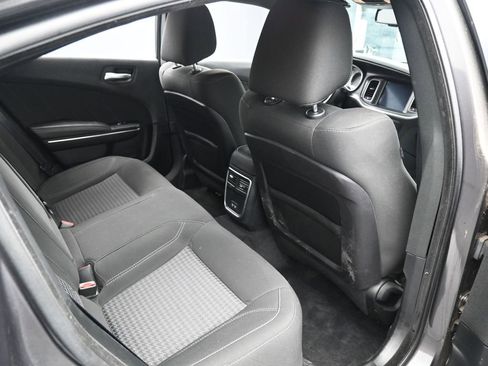 Used 2018 Dodge Charger GT image 25