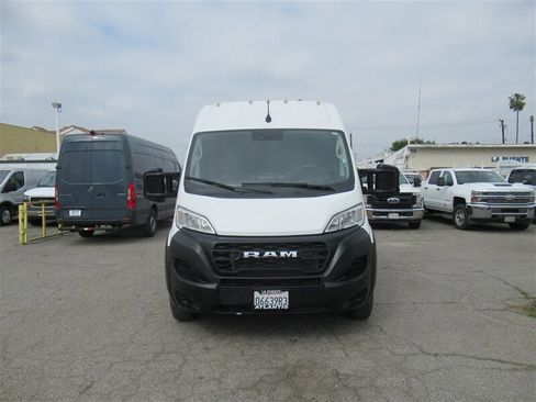 Used 2023 RAM ProMaster 2500 image 5